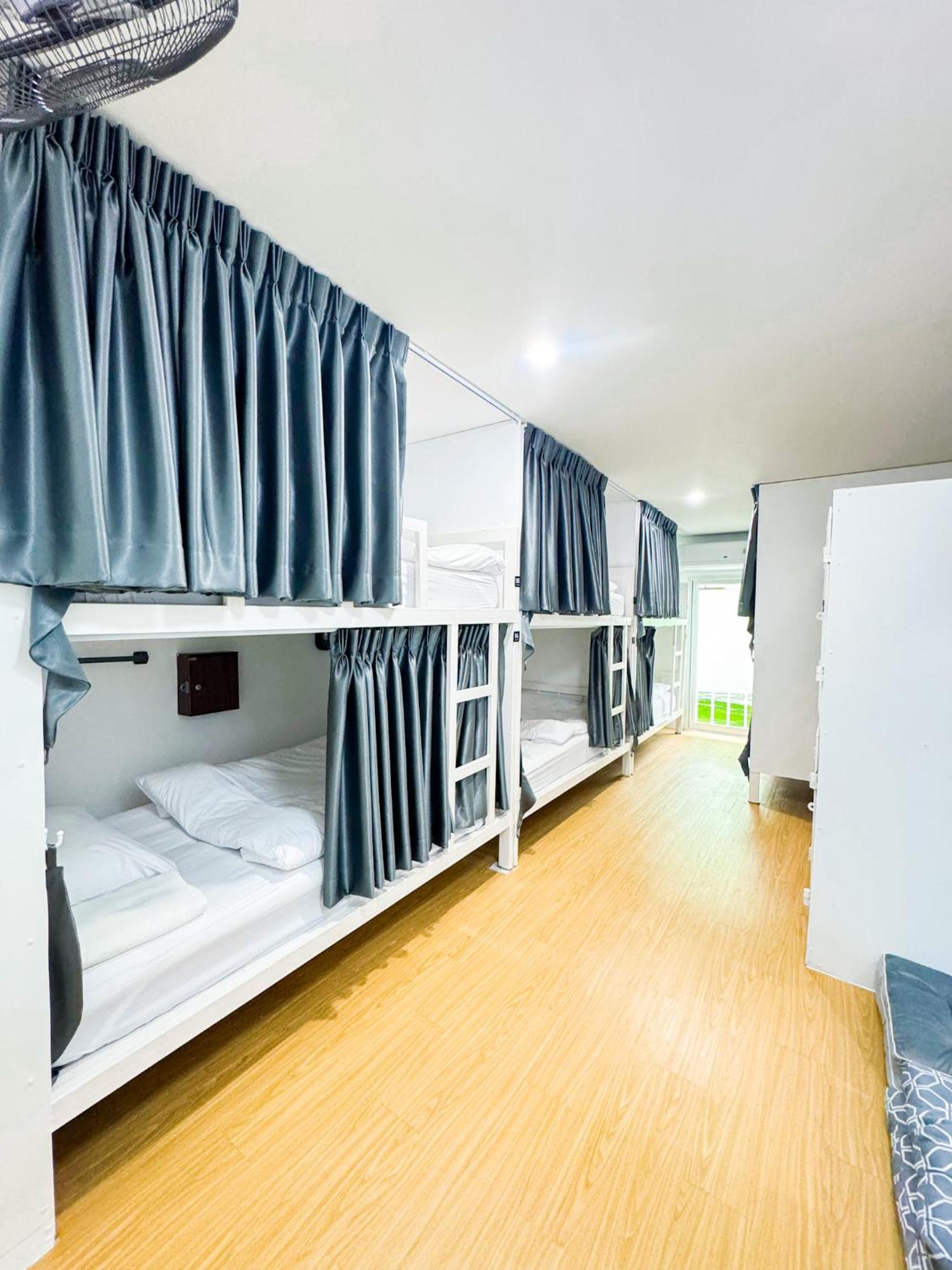 Diff Hostel Бангкок Екстер'єр фото